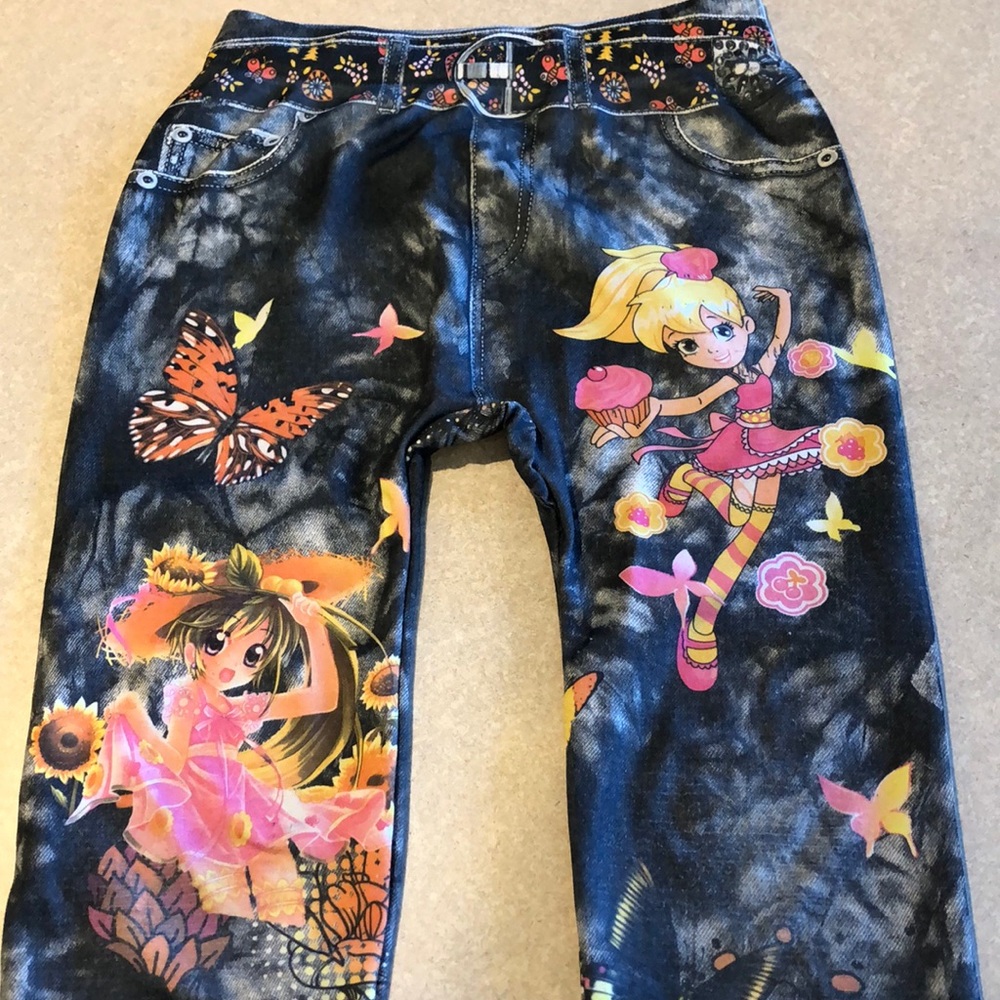 Girl’s Japanese Leggings